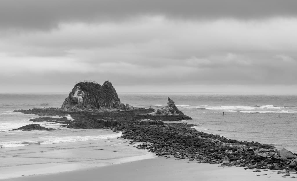 Sentinel Rock, Mangawhai Heads